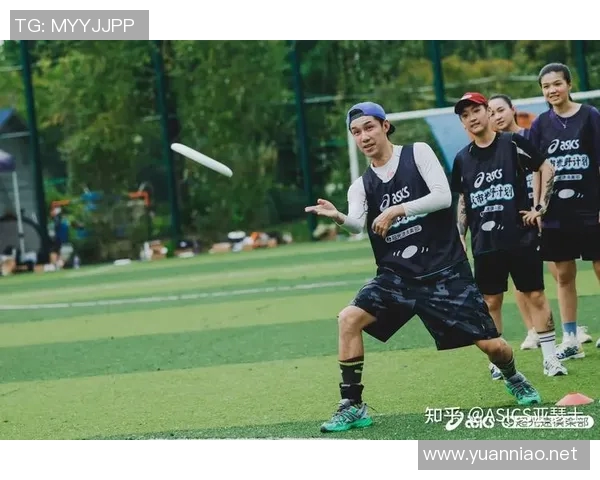 李伟独家分享飞盘技巧与心得体会助你提升投掷与接盘水平 李伟独家分享飞盘技巧与心得体会助你提升投掷与接盘水平